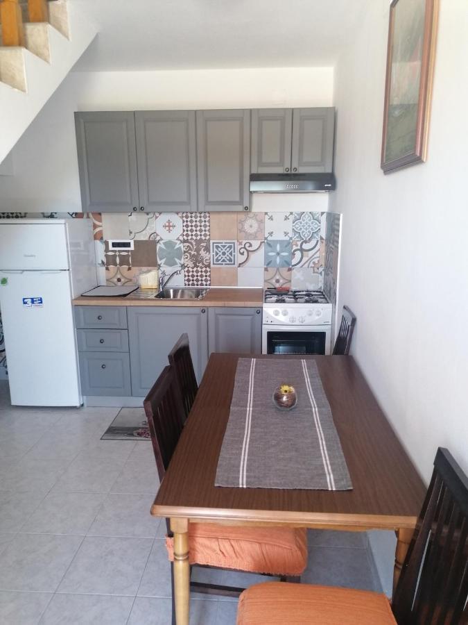 Apartments Vellico Bale Bagian luar foto