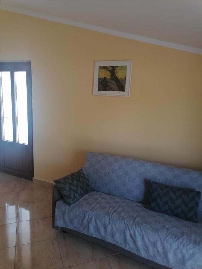 Apartments Vellico Bale Bagian luar foto